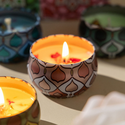2.2oz Southeast Asian Flower Sprinkles Aromatherapy Candle – Single Pack - AmbraLumina