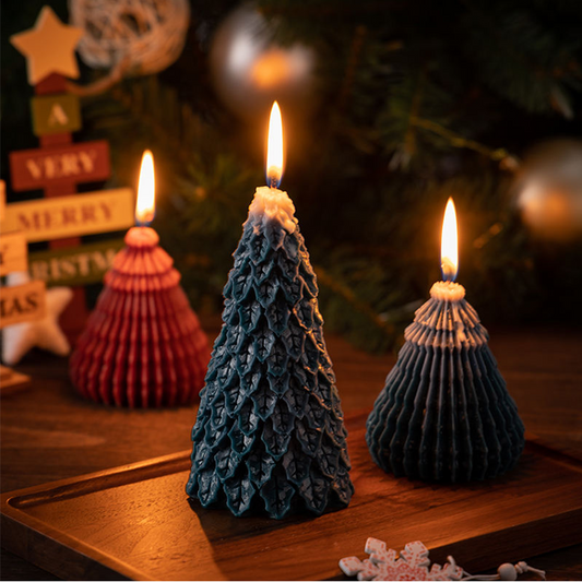 Christmas Tree Scented Candle - Custom Scented Wholesale Fragrance - AmbraLumina